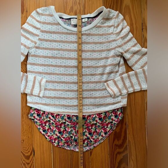 Anthropologie Postmark Top - Picture 6 of 8